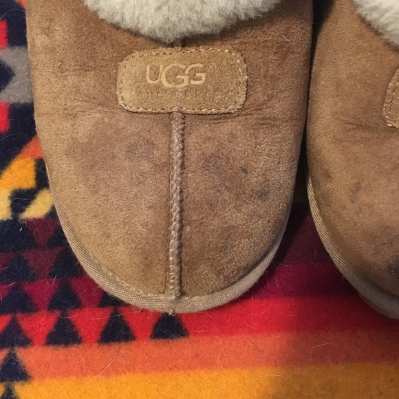 Chestnut Ugg slippers. - Picture 2 of 5